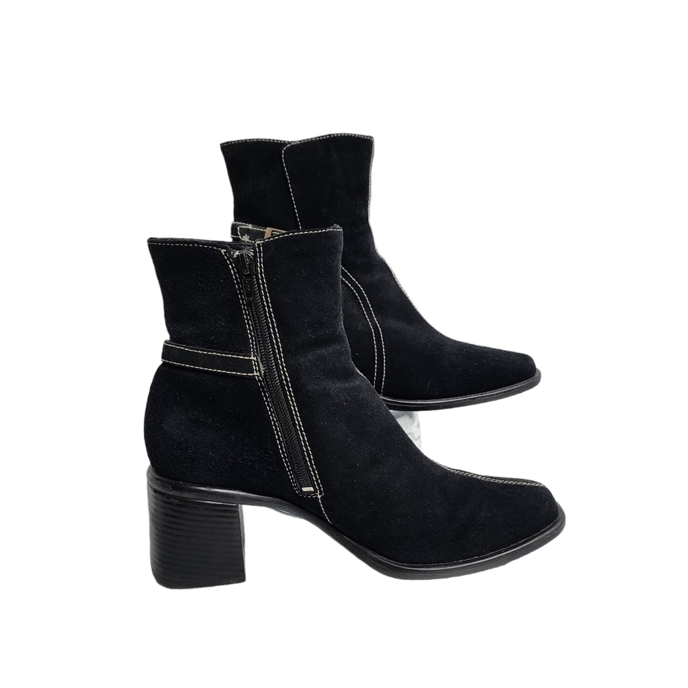 CLARKS SIDE ZIPPER BLOCK HEEL ANKLE BOOT